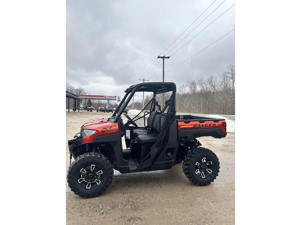 2026 Polaris Ranger Xp 1000 Premium Orange Rust alt