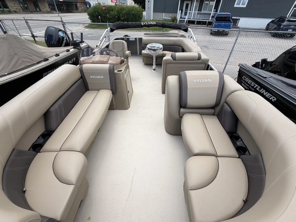Sylvan Mirage Cruise 8522 2024 alt