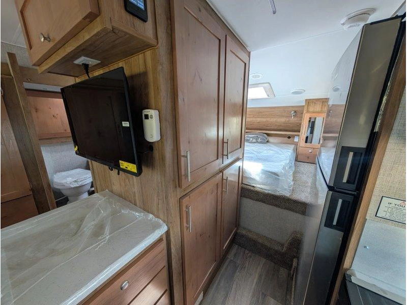 Host Camper Yukon 11,6 2027 alt