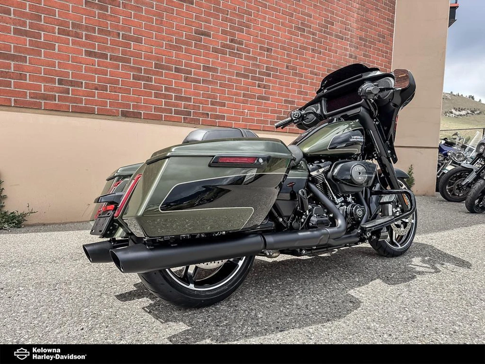 2026 Harley-davidson Flhx - Street Glide® alt