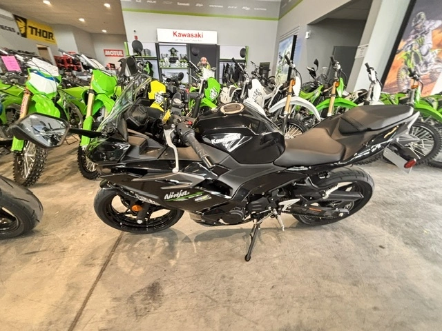 Kawasaki Ninja 500 Ninja500 Ex500 Ninja Ex 500 Bas Km 2024 alt