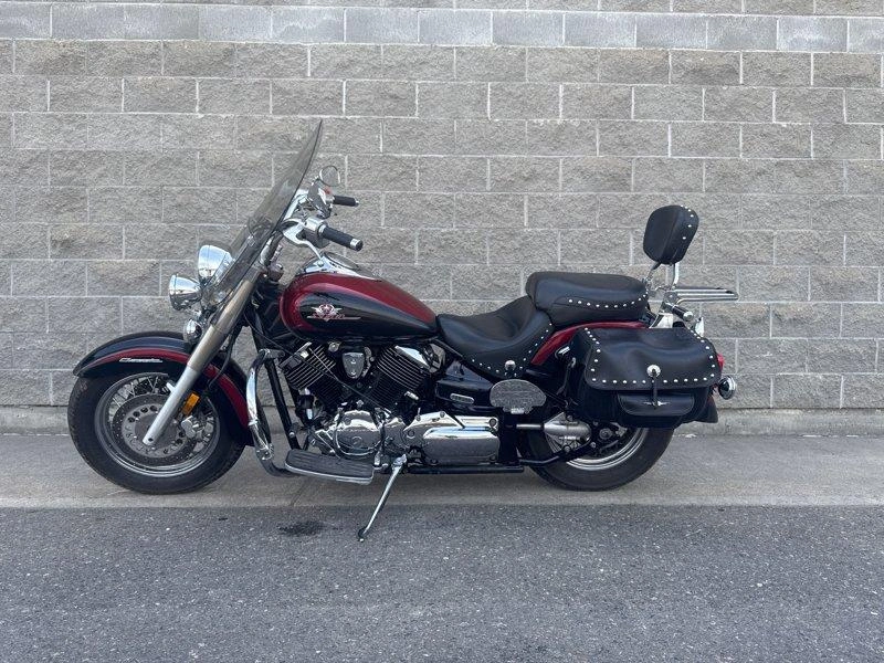 2002 Yamaha V-star 1100 alt