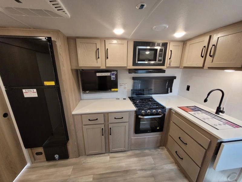 Forest River Rockwood Mini Lite 2518s 2024 alt