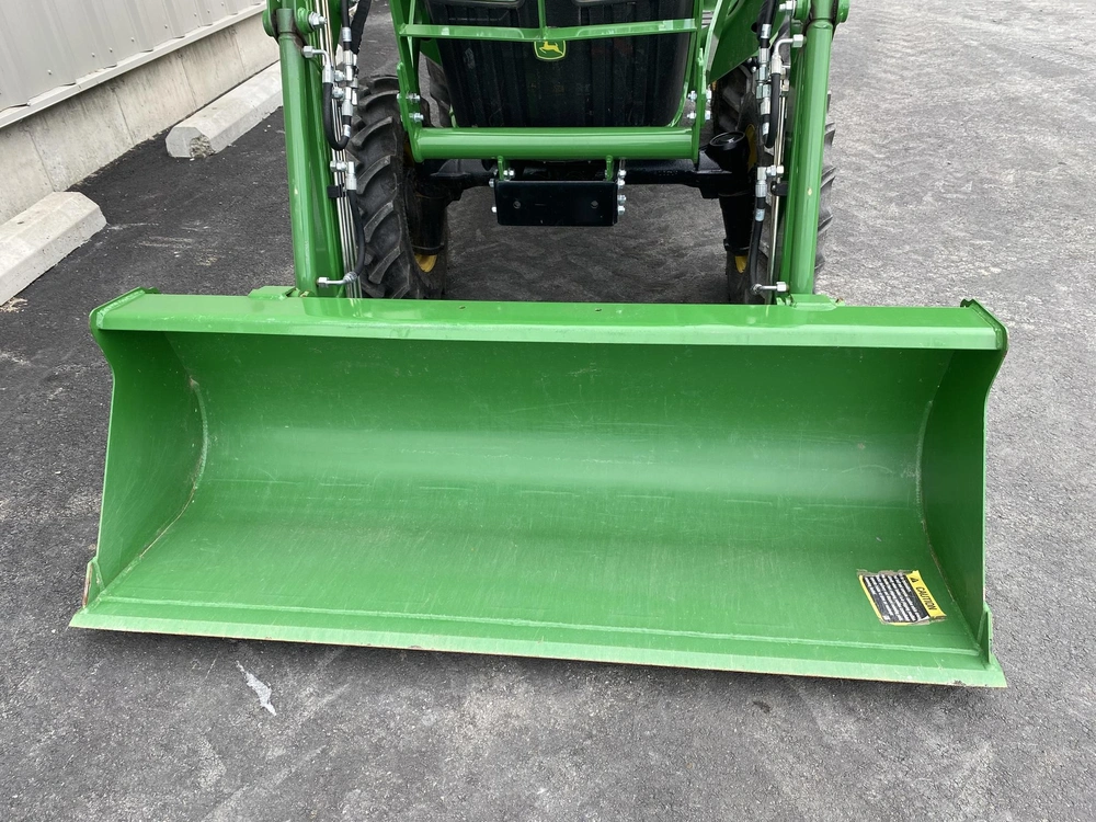 John Deere 3032e 2023 alt
