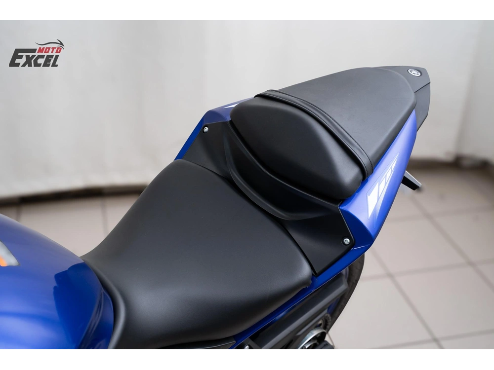 2024 Yamaha Yzf-r3 alt