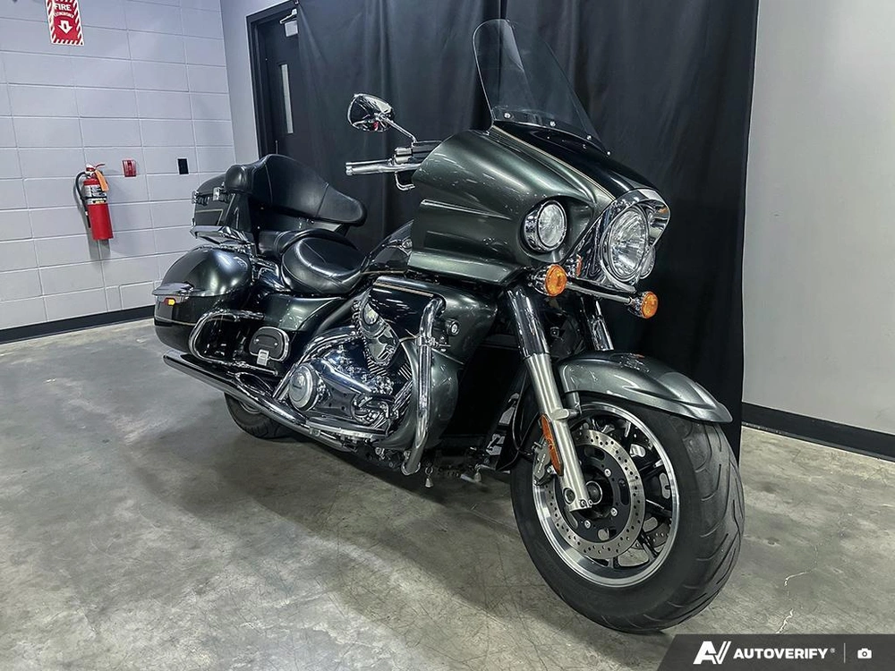 2011 Kawasaki Voyager 1700 alt