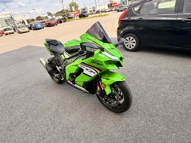 Kawasaki Ninja Zx-10r Ninja Zx-10r Zx10r Zx 10r Bas Km Krt 2025 alt