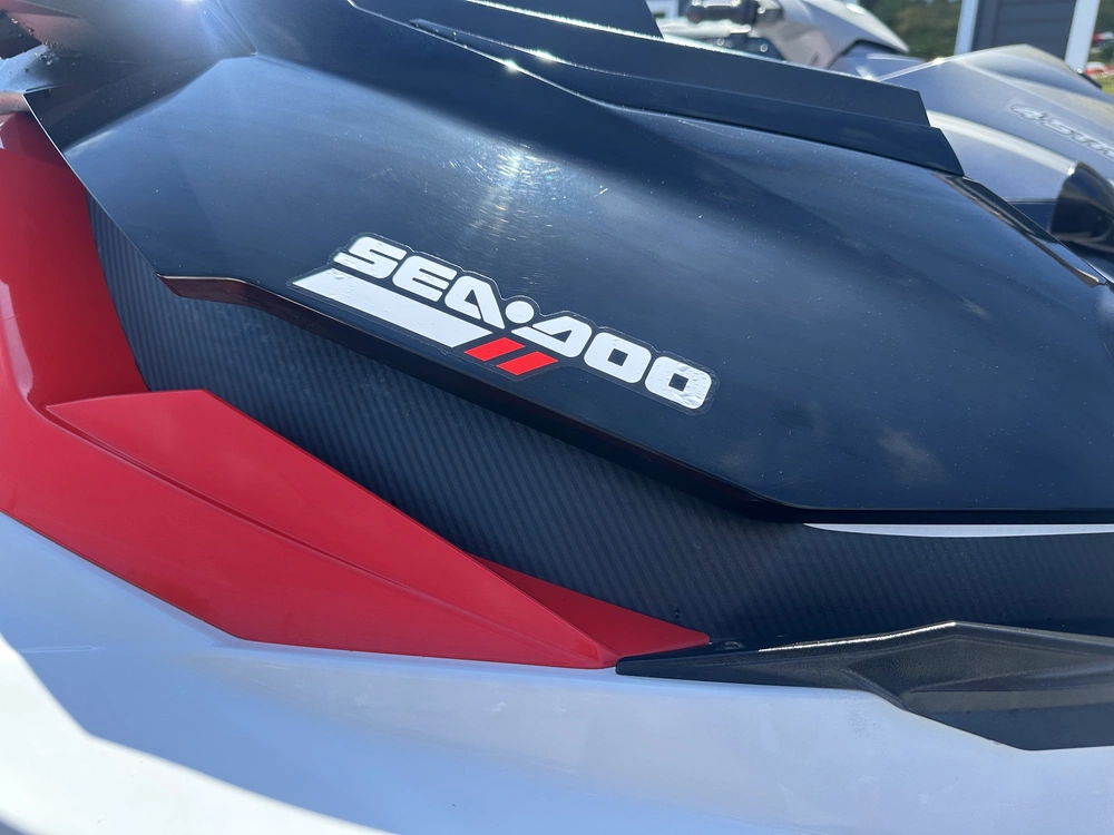 2012 Sea-doo Wake 155 alt