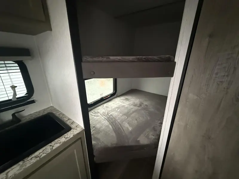 2027 Sunset Park RV Sunlite Limited 21DB
