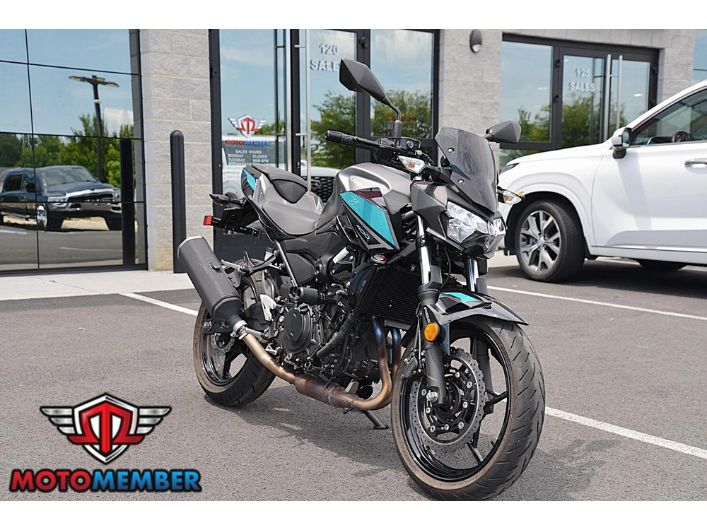 2023 Kawasaki Z400 Abs alt