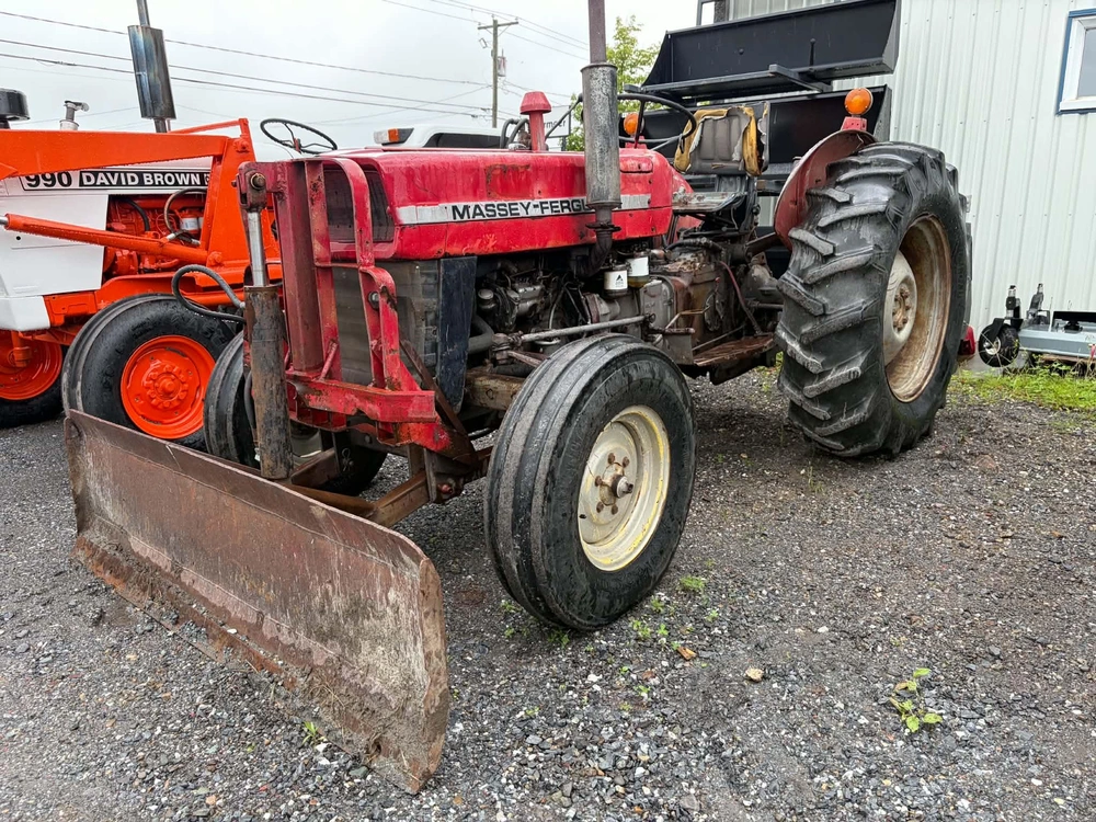 Massey Ferguson 135 1971 alt