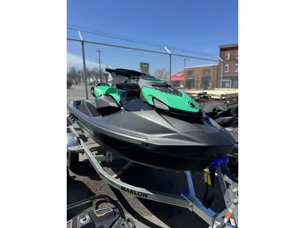 2026 Sea-Doo GTI SE 170 Tech Package with Audio iDF and iBR®