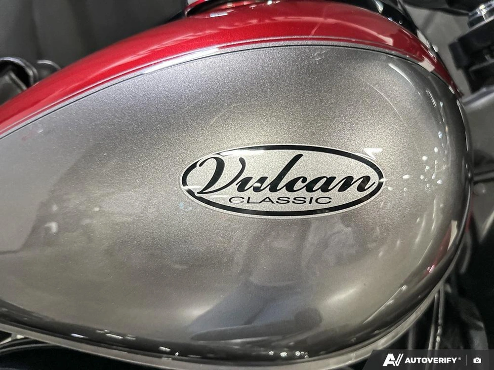 2016 Kawasaki Vulcan 900 Classic alt