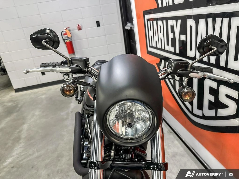 2011 Harley-davidson Night Rod Special alt