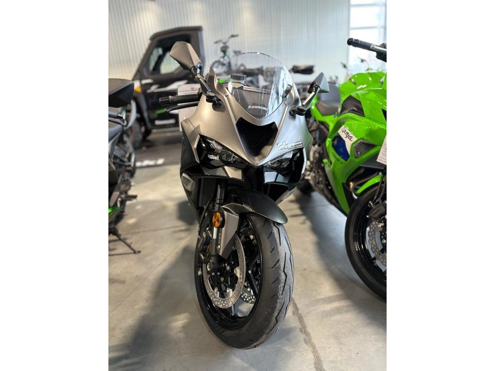 2026 Kawasaki Ninja Zx-6r alt