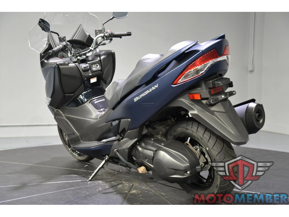 2019 Suzuki Burgman 400 alt
