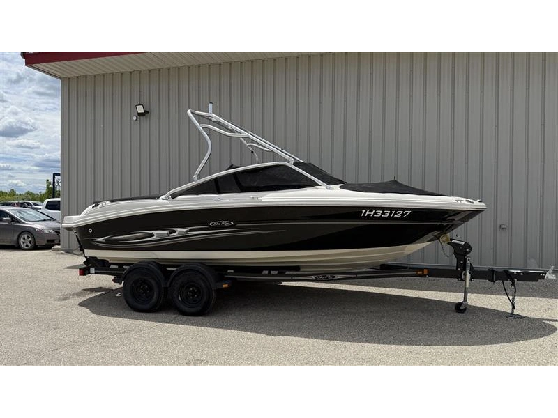 2005 Sea Ray Select 200 alt
