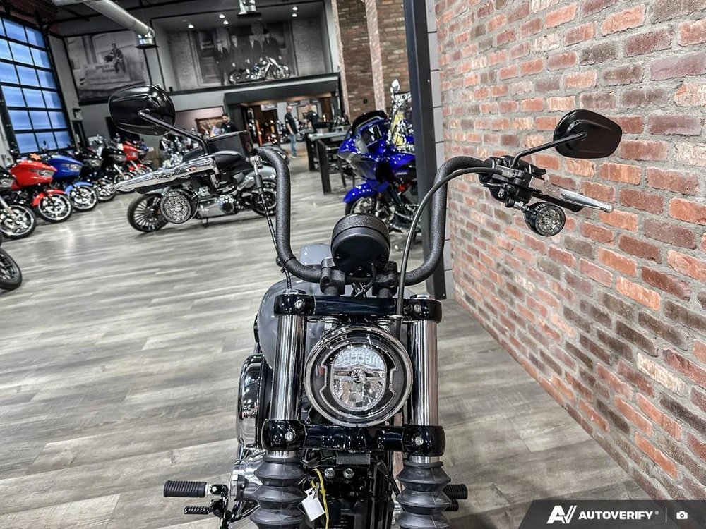 2026 Harley-davidson Street Bob alt