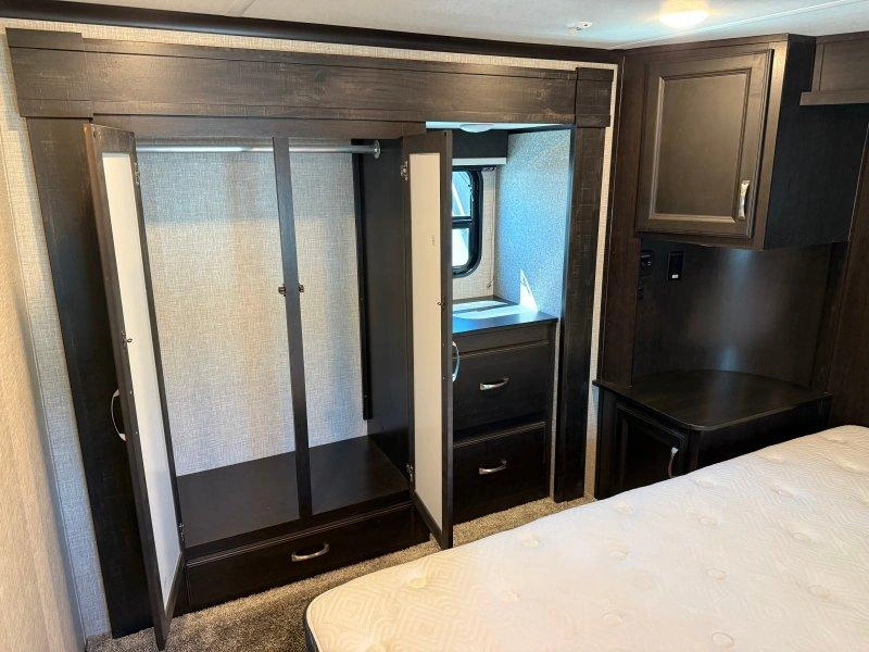 Jayco Seismic 395 2023 alt