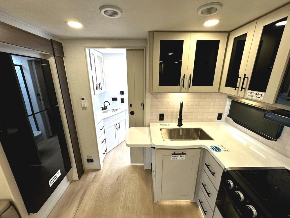 Alliance Rv Delta 252rl 2027 alt
