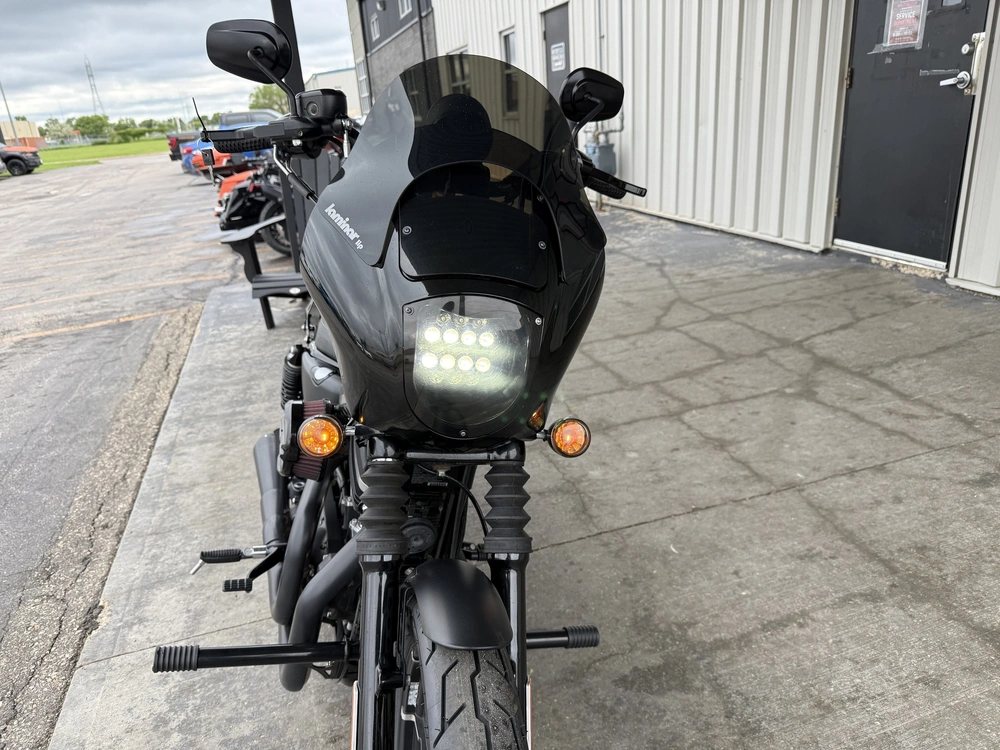 2017 Harley-davidson Iron 883 alt