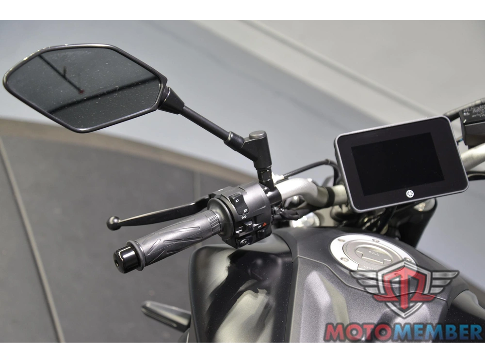 2023 Yamaha Mt-07 alt