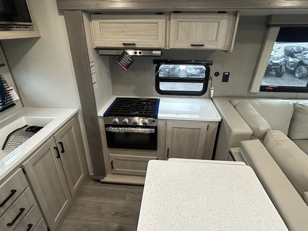 2026 Forest River Catalina 323 Maze alt