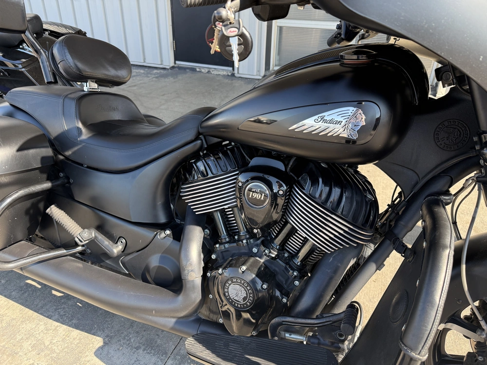 2020 Indian Motorcycle Chieftain Darkhorse alt