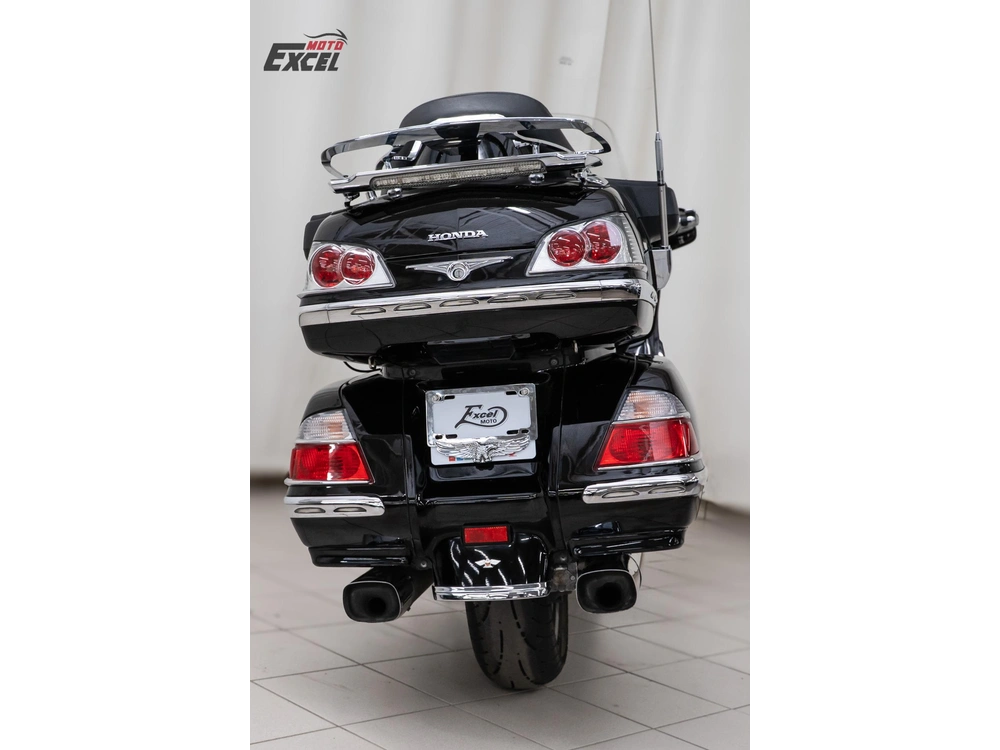 Honda Gold Wing 1800 2008 alt