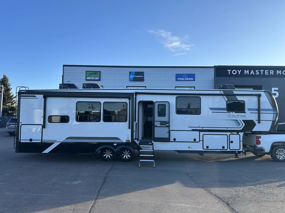 2025 Keystone Rv Alpine Avalanche Edition 379mb alt