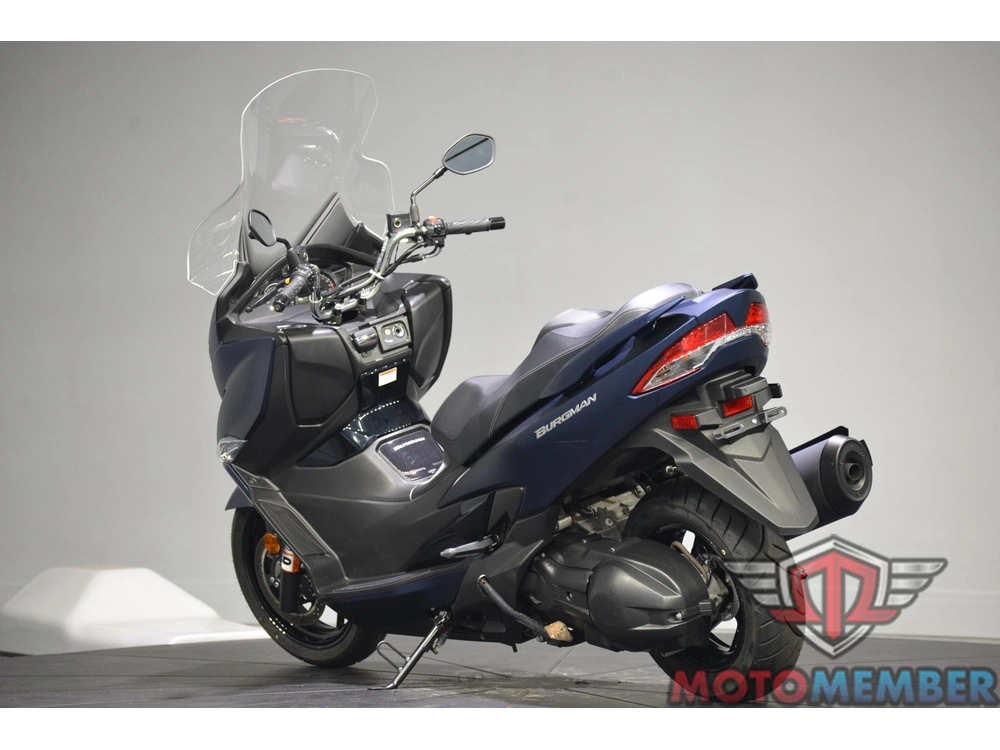 2019 Suzuki Burgman 400 alt