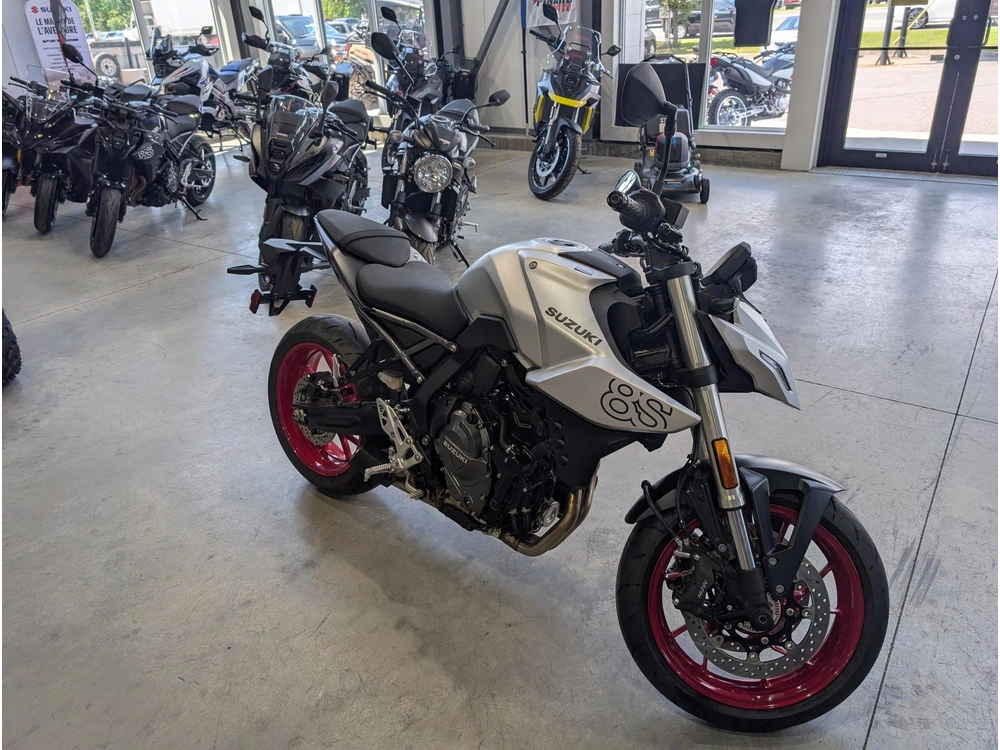 Suzuki Gsx-800s Gsx-8s 2025 alt