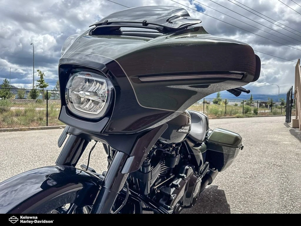 2026 Harley-davidson Flhx - Street Glide® alt