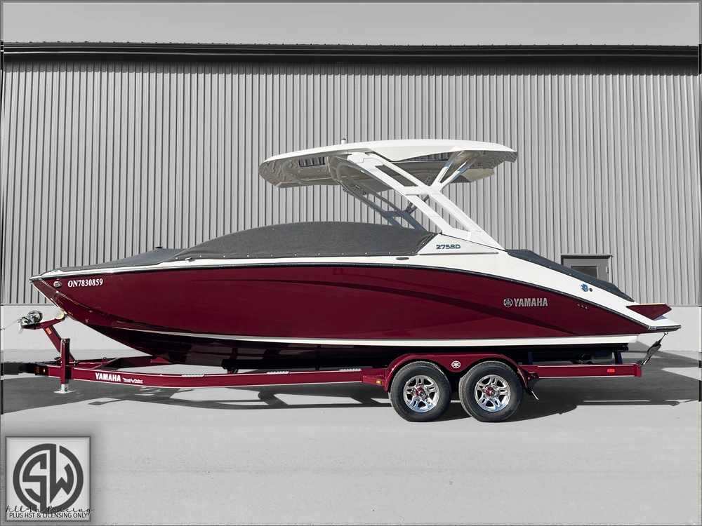 2021 Yamaha 275sd Luxury Day Boat Only 65 Hours / No Luxury Tax*/ Trailer Included alt