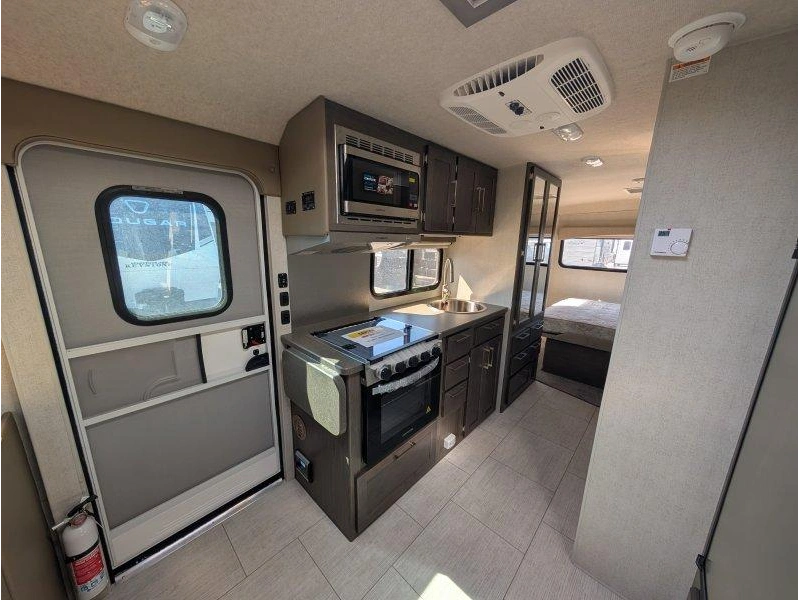Bigfoot Rv Bigfoot 25b25rqs 2027 alt