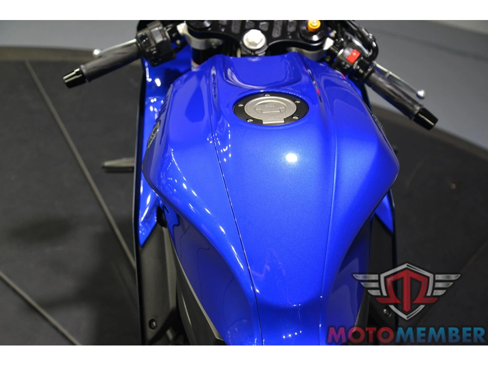 2022 Yamaha Yzf-r7 alt