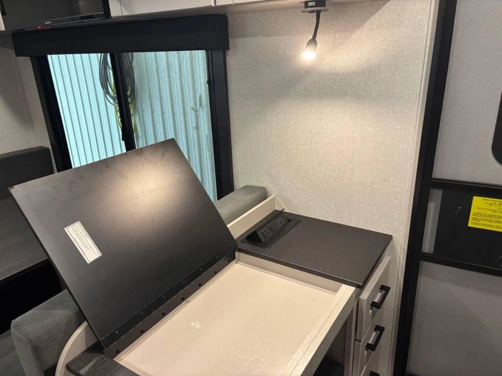 Jayco Jay Feather 23rk 2026 alt