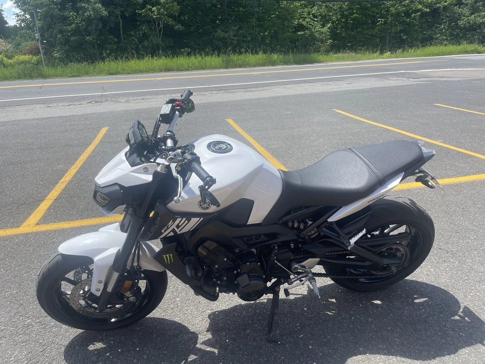 Yamaha Fz 09 2017 alt