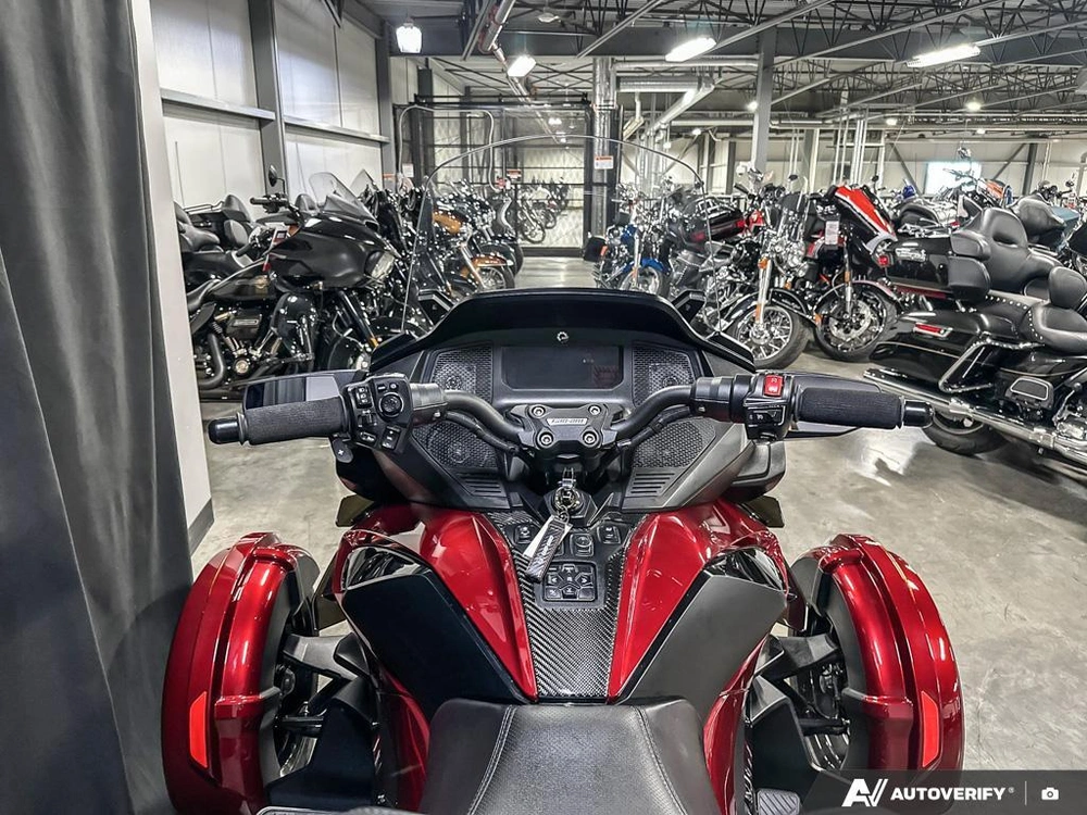 2023 Can-am Rt Limited Se6 alt