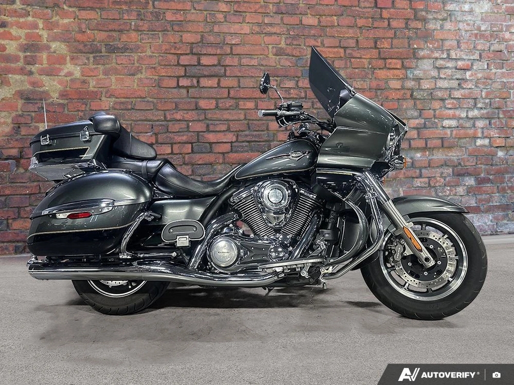 2011 Kawasaki Voyager 1700 alt