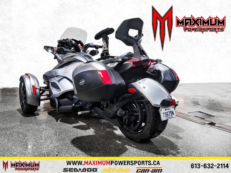 Can-Am SPYDER RTS 2012