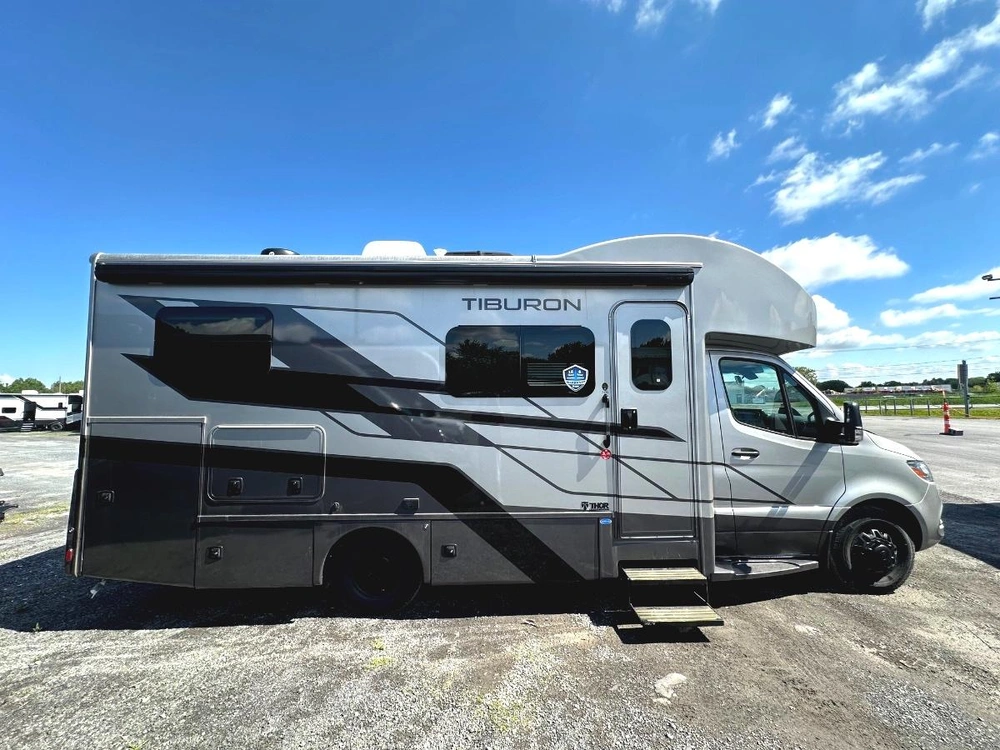 Thor Tiburon 24xl 2027 alt