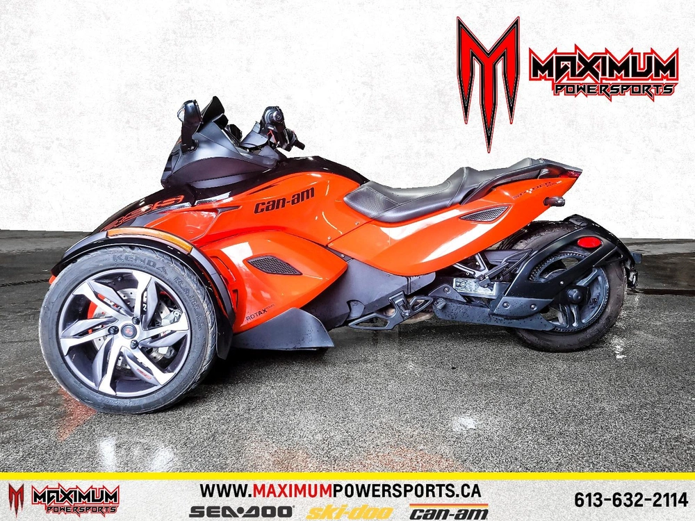 2014 Can-am Spyder Rss alt