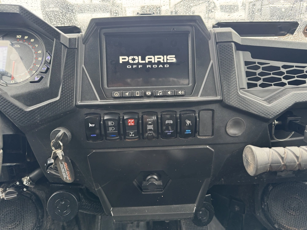 2021 Polaris Rzr Trail S Ultimate alt