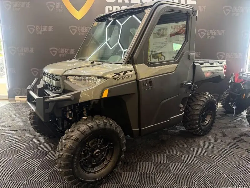2027 Polaris RANGER XP 1000 AVEC CAB