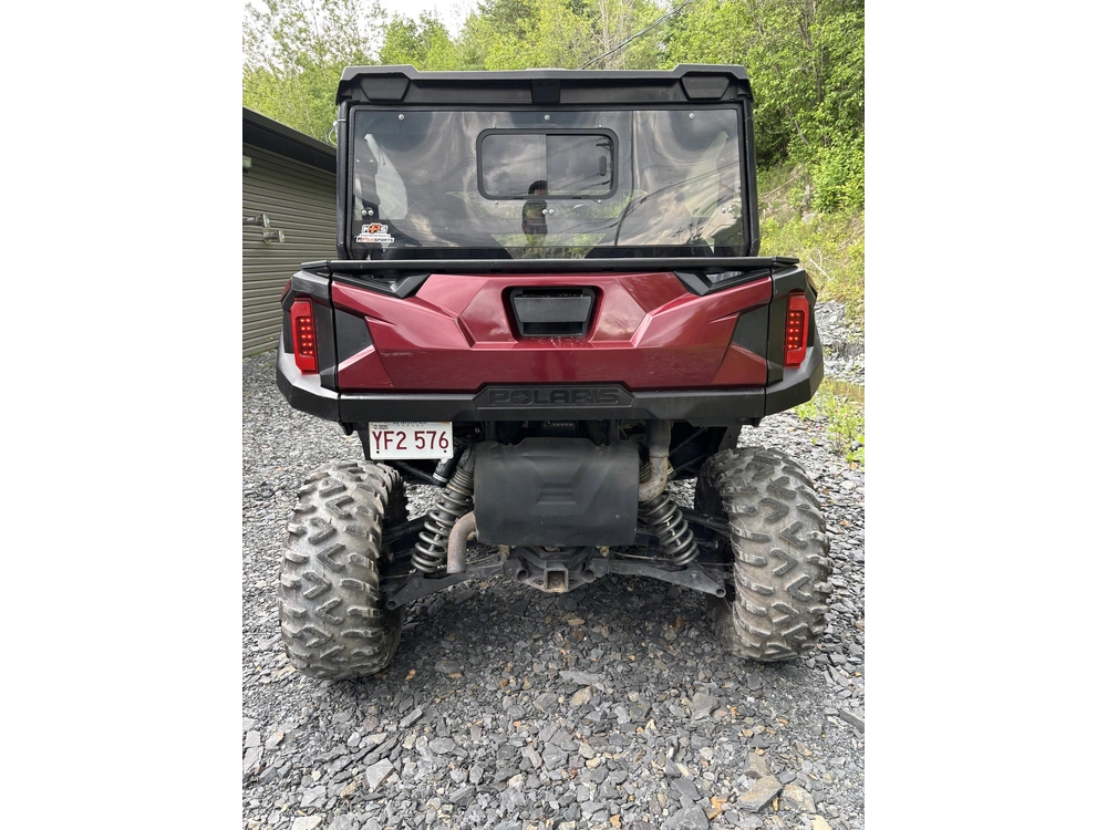 Polaris General Deluxe Ride Command Heated Cab 2021 alt