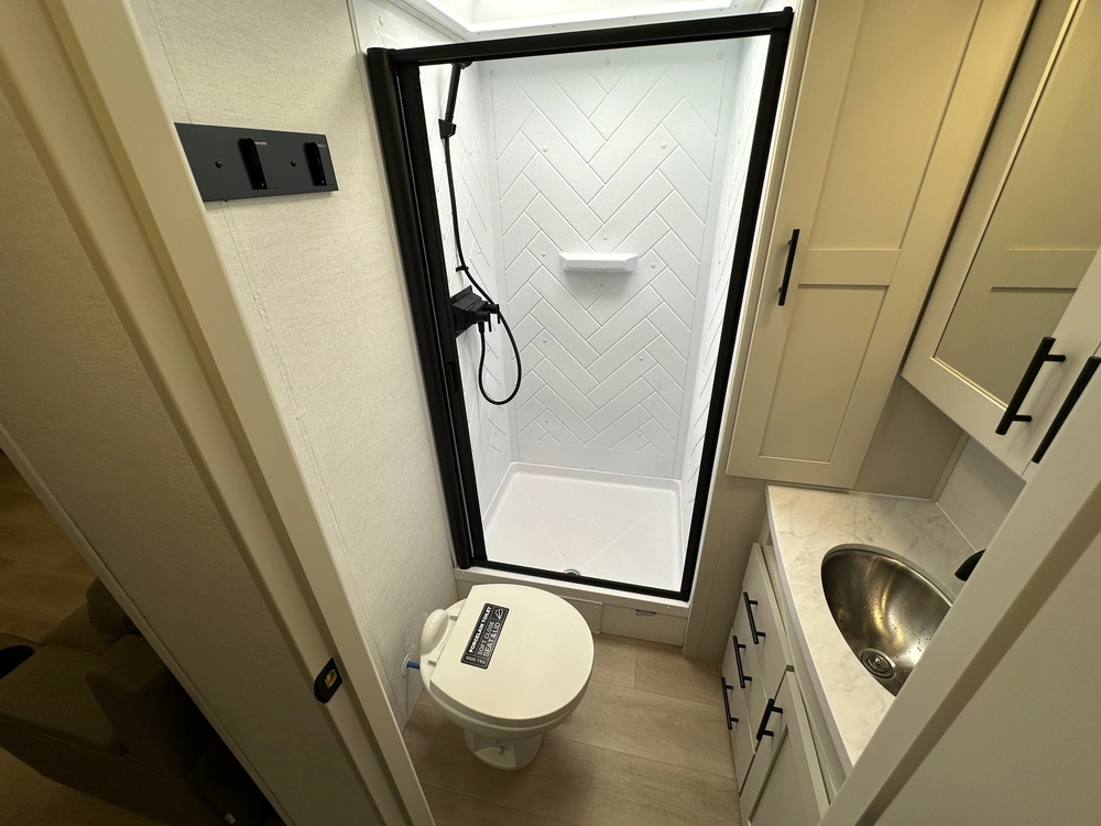 Alliance Rv Delta Re250 2027 alt