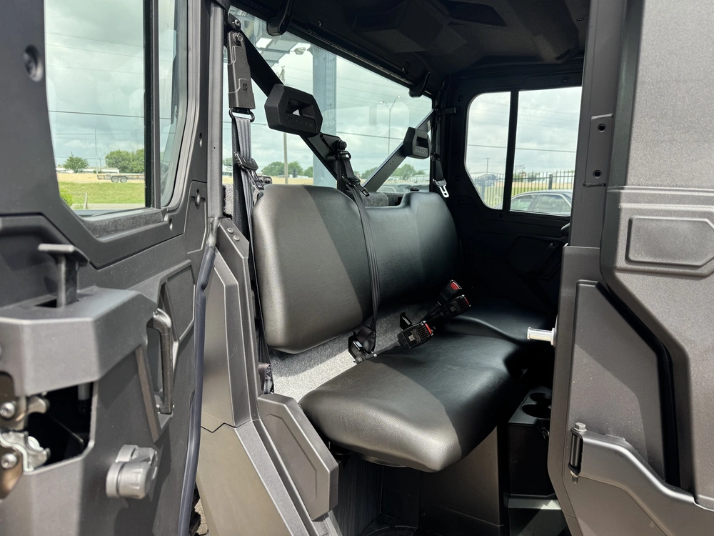 2027 Polaris Ranger Crew Xp 1000 Cab alt