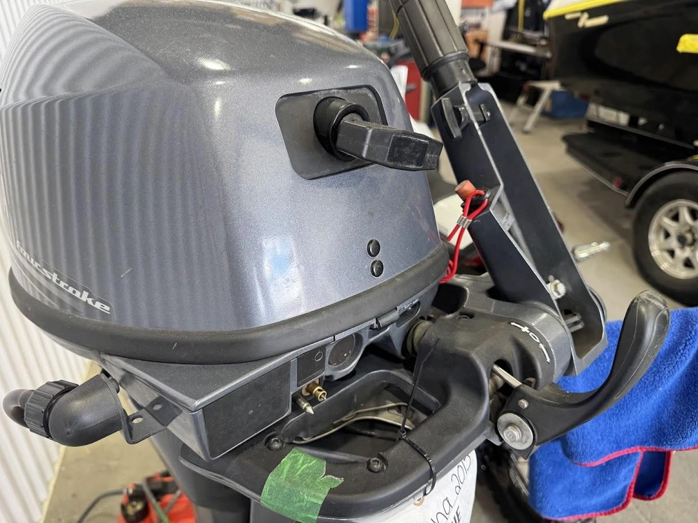 Yamaha 15 Mhla 2015 alt