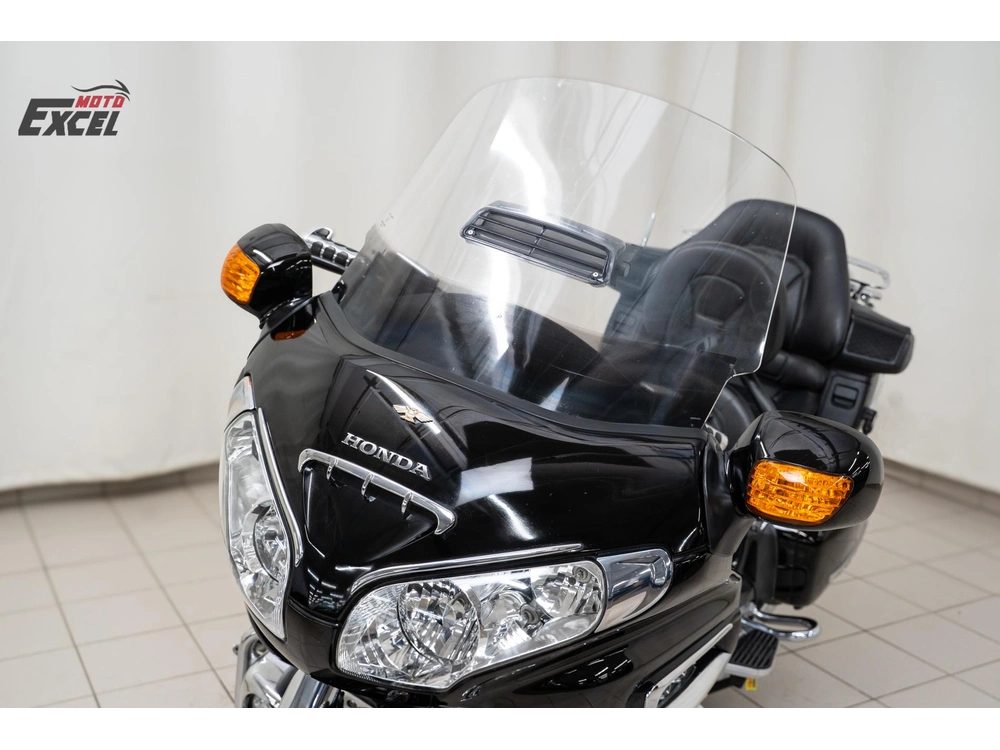 Honda Gold Wing 1800 2008 alt